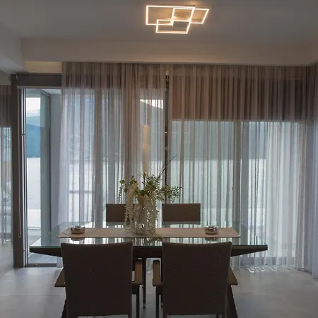 Villa Mrs Grey Luxury Spartokhorion