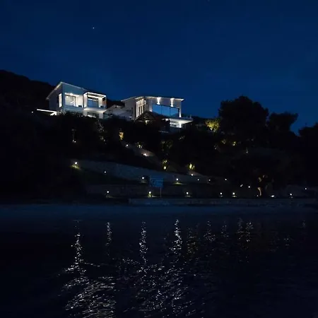 Mrs Grey Luxury Villa *
